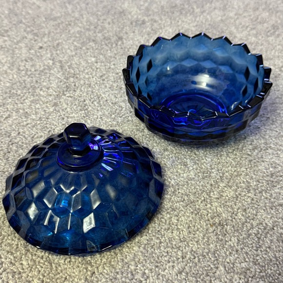 Indiana Glass Colony Whitehall cubist cobalt blue covered candy dish. - Picture 2 of 7